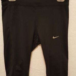 Nike Dri Fit Capri Medium